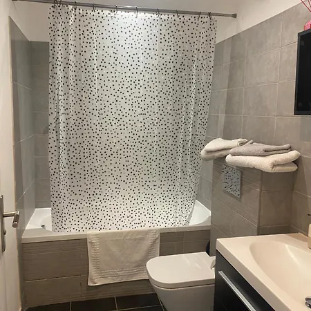 Apartman Super Aquarama Bord De *